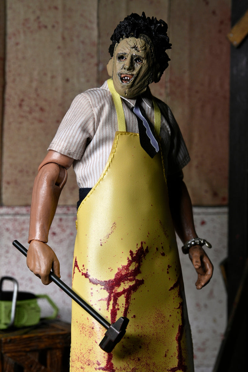 NECA Figura de Accion Vestida: La masacre de Texas - Leatherface 8 Pulgadas