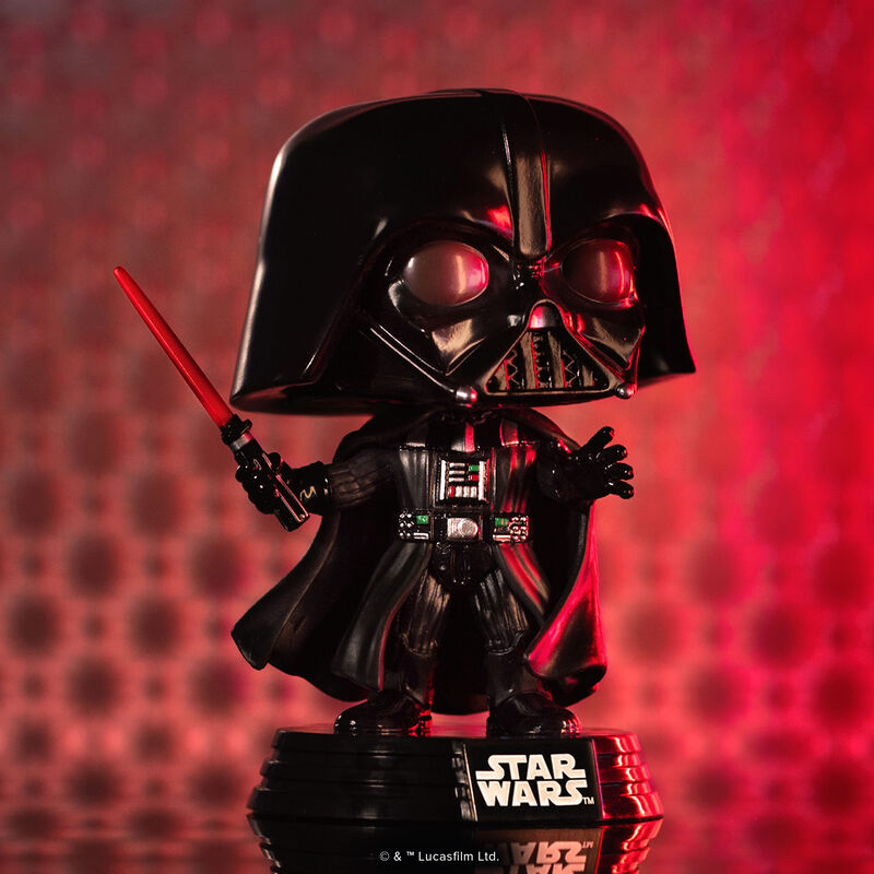 Funko Pop Star Wars: Star Wars - Darth Vader con sable de luz