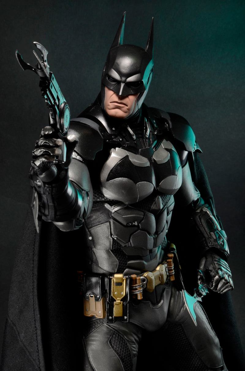 NECA Figura de Accion: Batman Arkham Knight - Batman Escala 1/4