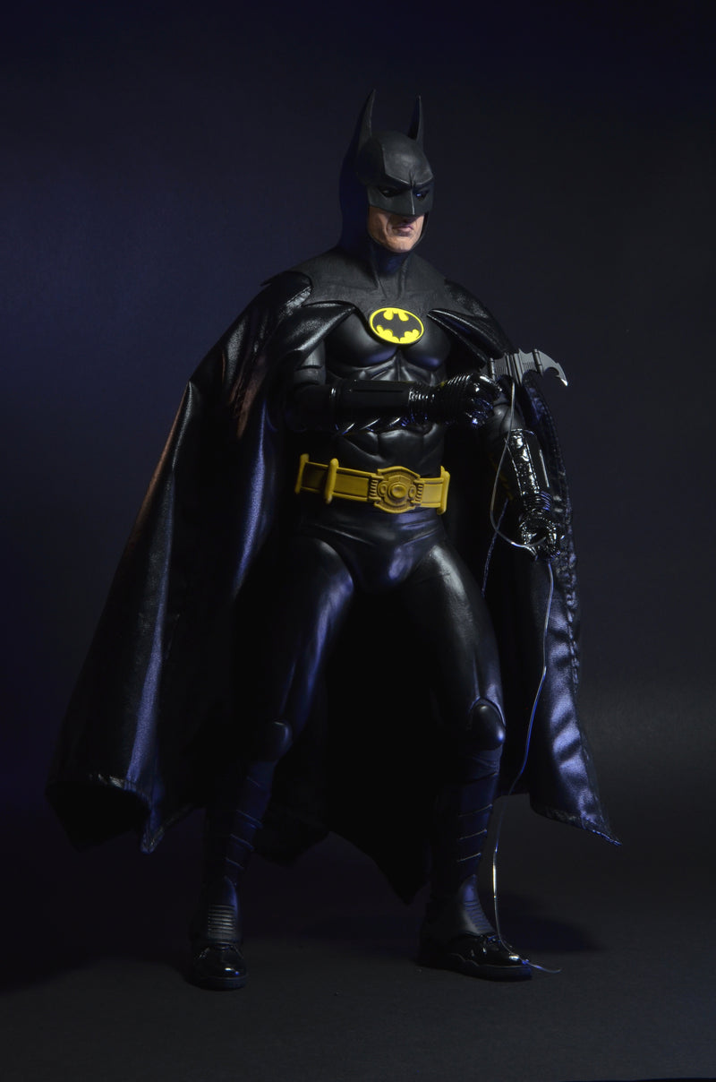NECA Figura de Accion: Batman 1989 - Batman Michael Keaton Escala 1/4