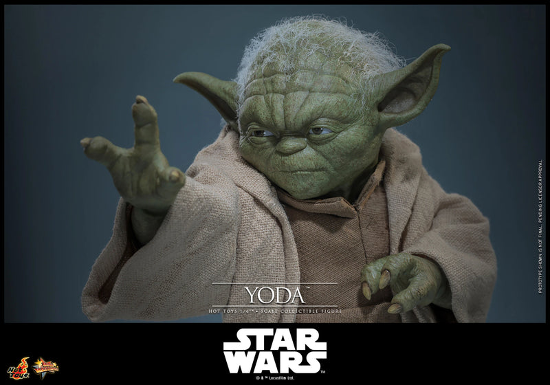 Hot Toys Movie Masterpiece Series: Star Wars Revenge Of The Sith - Yoda Escala 1/6