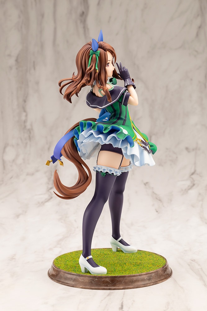 Kotobukiya: Uma Musume Pretty Derby - King Halo Escala 1/7