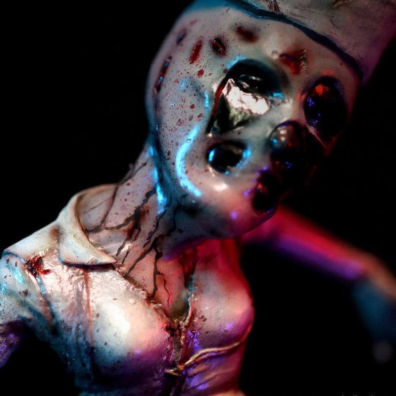 Star Ace Toys: Silent Hill 2 - Pyramid Head y Enfermera Cabeza de Burbuja Escala 1/6