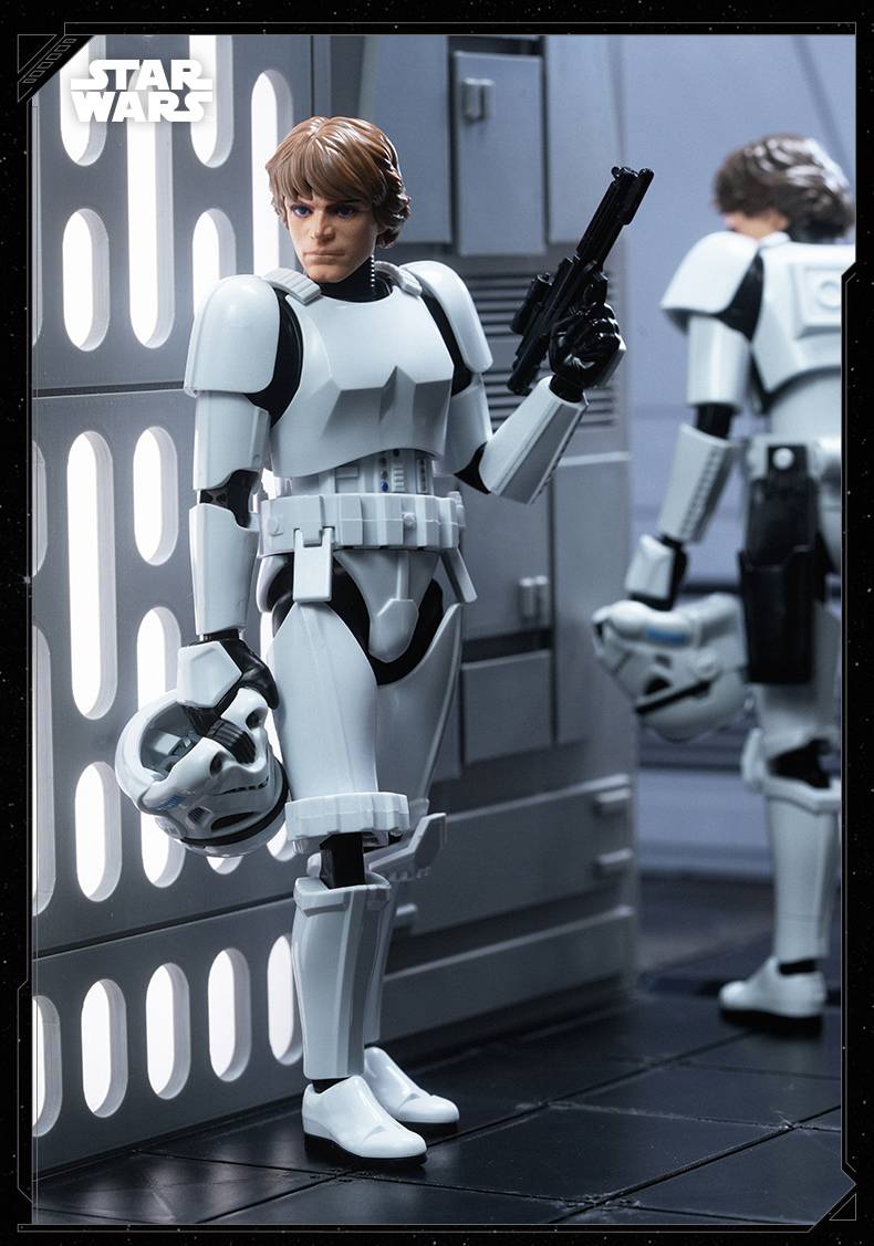 Blokees Star Wars Champion Class: A New Hope - Luke Skywalker Stormtrooper 75804